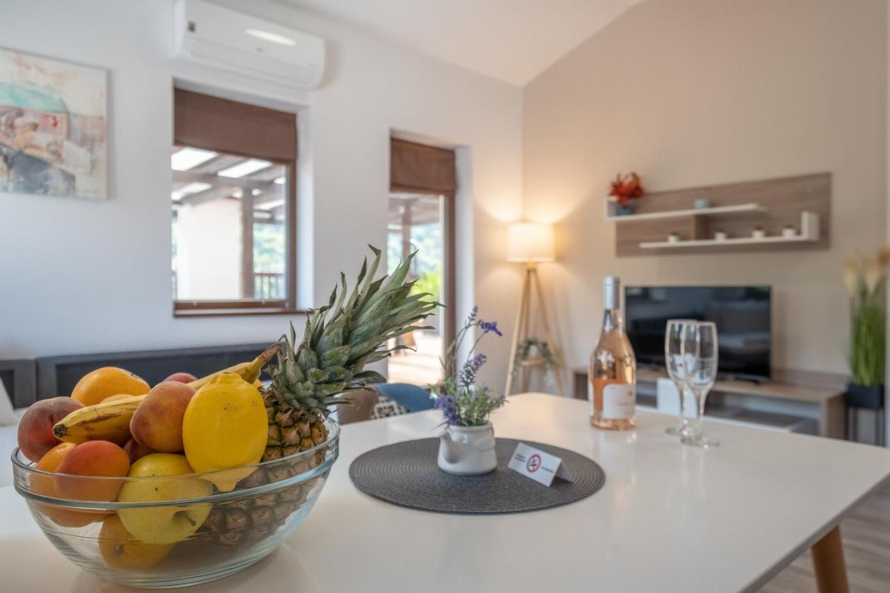 Tarnovgrad Apartments - Free Parking Veliko Tarnovo Exterior photo